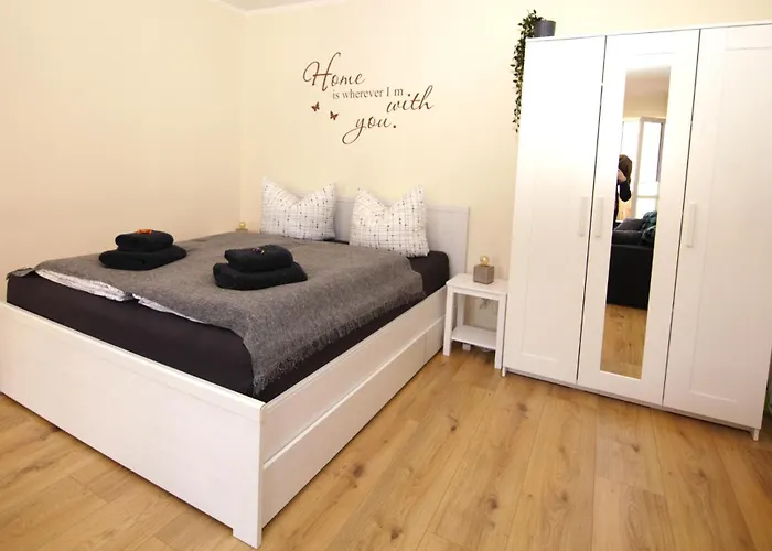 Friedrichs Stuebchen *gemuetlich*modern*innenstadt* アパート ドレスデン